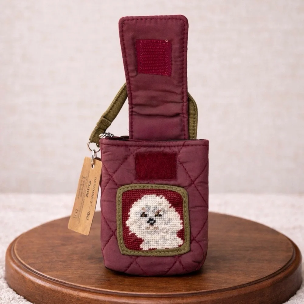 Vintage Needlepoint Dog Pet Treat Pouch Clip On Wool Yarn Quilted NWT